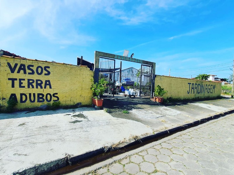 TERRENO PÉ NA AREIA 400m² , EM AVENIDA PRINCIPAL,USO COMERCIAL, SUPER PROMOÇÃO. 