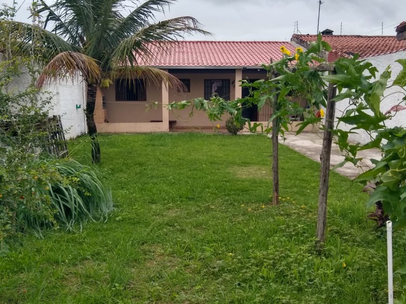 EXELENTE EDICULA , 500 METROS DA PRAIA, OTIMO LOCAL,,ESTUDA PROPOSTA