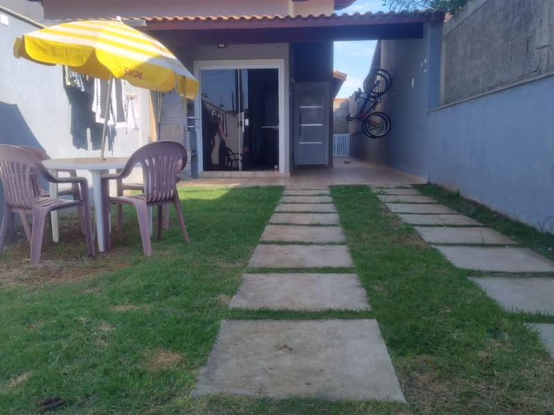 CASA NA AVENIDA JULINHA, OTIMO LOCAL
